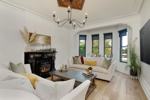 Real estate HDR photo retouching online